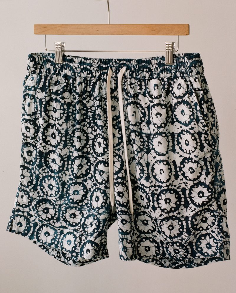 DS0055 IndigoBatikDrawstringShorts